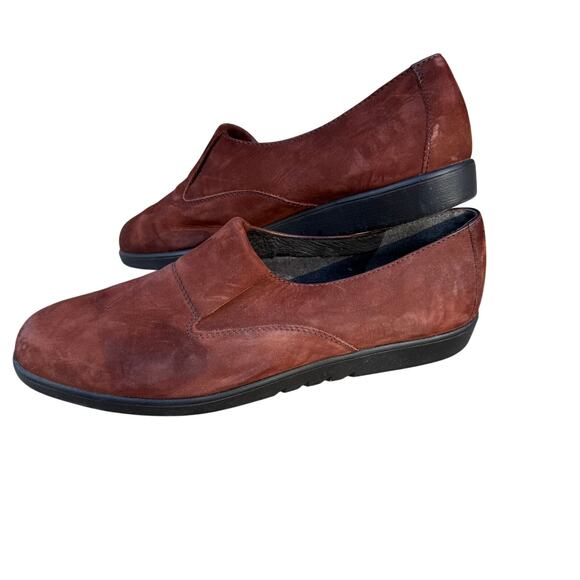 Vintage Rockport Comfort Loafers - Brown Suede, Size 7W - Picture 2 of 7